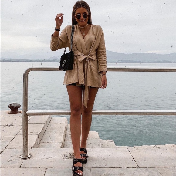 Zara belted linen blouse, bloggers favorite - Picture 4 of 11